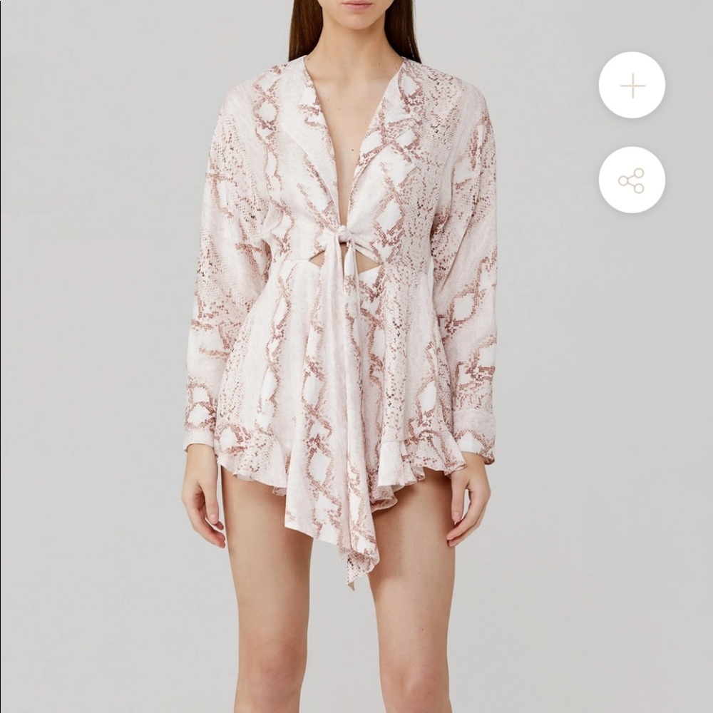 SIGNIFICANT OTHER Reflection Ruffle Mini Romper Snake Print Deep Neck Size 2